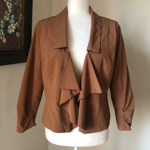 3/25 or 2/20! Cropped Blazer Sz LG